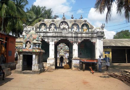 Tiruvaigavur Gopuram